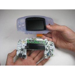Замена ЖК-экрана и передней крышки Game Boy Advance