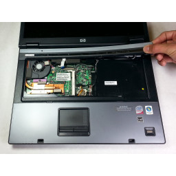 Замена панели кнопки питания HP Compaq 6710b